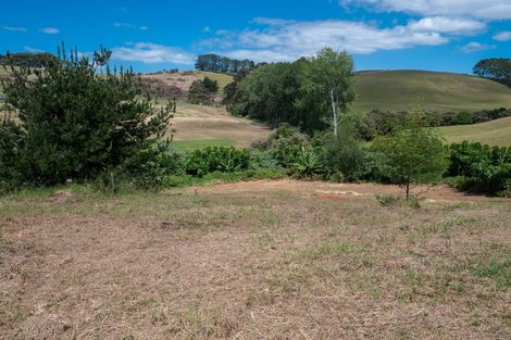 Photo of property in 14 Pekama Drive, Cable Bay, 0420