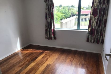 Photo of property in 3179 Great North Road, New Lynn, Auckland, 0600
