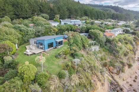 Photo of property in 163 Shag Point Road, Shag Point, Palmerston, 9482