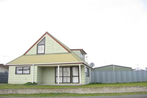 Photo of property in 17 Tenby Terrace, Flaxmere, Hastings, 4120