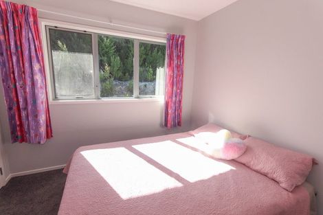 Photo of property in 108 Stratford Drive, Cable Bay, 0420