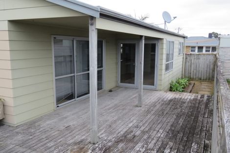 Photo of property in 9 Hawea Street, Mount Maunganui, 3116