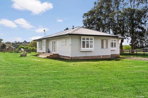 Photo of property in 1394 Churchill Road, Pukekawa, Tuakau, 2696