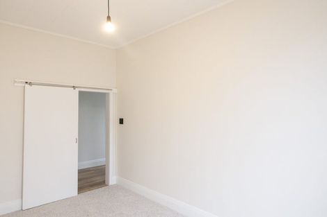 Photo of property in 265 Ravensbourne Road, Ravensbourne, Dunedin, 9022
