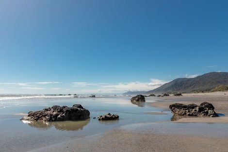 Photo of property in 161 Torea Street, Granity, 7823