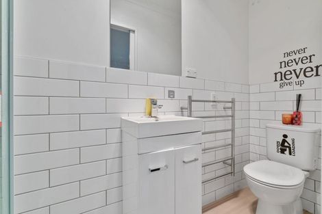 Photo of property in 1 Sagar Lane, Wiri, Auckland, 2104