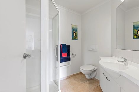 Photo of property in Salisbury Crown, 5/7 Salisbury Avenue, Mount Maunganui, 3116