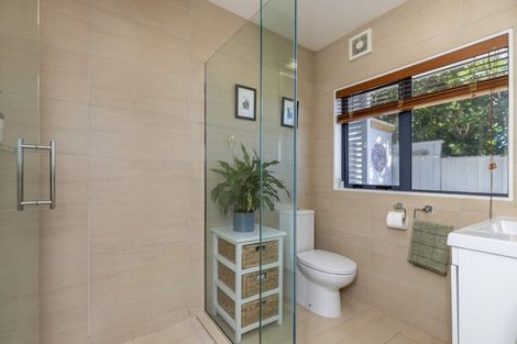 Photo of property in 11a Rosetta Road, Raumati South, Paraparaumu, 5032