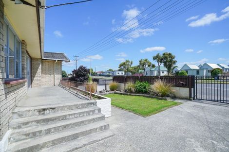 Photo of property in 63 Stirrat Street, Kingswell, Invercargill, 9812
