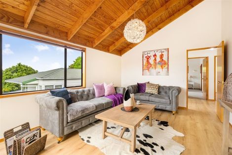 Photo of property in 2/56 Galaxy Drive, Mairangi Bay, Auckland, 0630