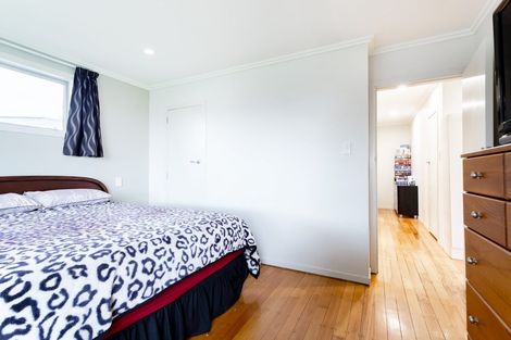 Photo of property in 4 Ponderosa Grove, Maoribank, Upper Hutt, 5018