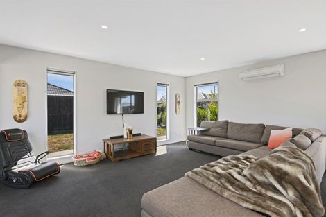 Photo of property in 21 Shale Court, Rolleston, 7614