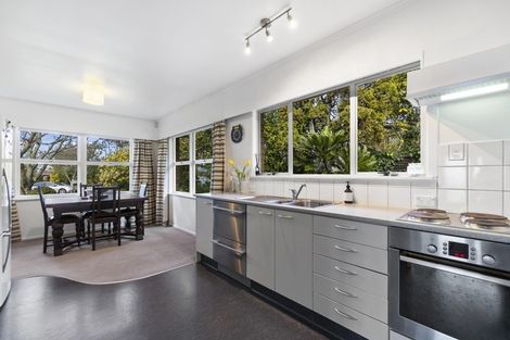 Photo of property in 14 Clark Place, Hillcrest, Hamilton, 3216