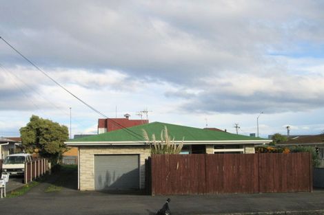 Photo of property in 140 Charles Street, Westshore, Napier, 4110