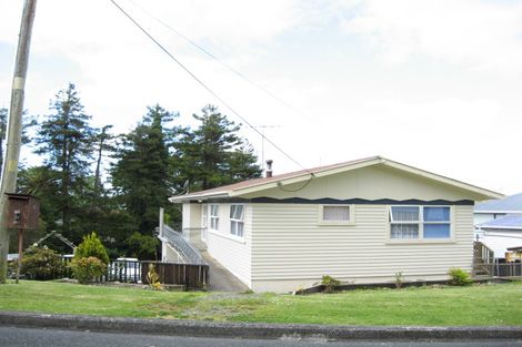 Photo of property in 5 Bellevue Avenue, Wellsford, 0900