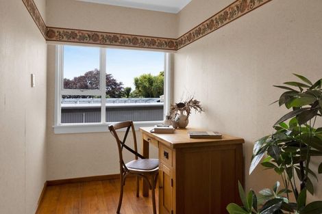 Photo of property in 90 Manawapou Road, Hawera, 4610