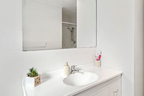 Photo of property in 53 Kea Street, Selwyn Heights, Rotorua, 3015