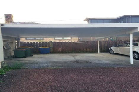 Photo of property in 2/19 Huron Street, Takapuna, Auckland, 0622