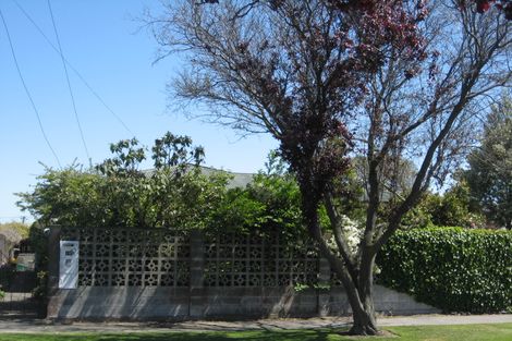 Photo of property in 15 Chedworth Avenue, Bishopdale, Christchurch, 8053