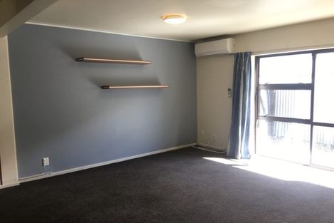 Photo of property in 3/35 Brockworth Place, Riccarton, Christchurch, 8011