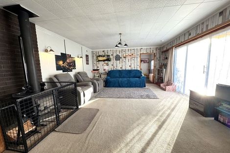 Photo of property in 3 Caldervan Street, Balclutha, 9230