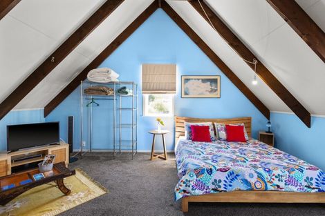 Photo of property in 2 Sealy Road, Bluff Hill, Napier, 4110