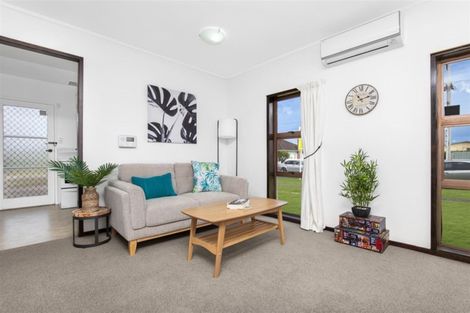Photo of property in 6/2 Regent Street, Papatoetoe, Auckland, 2025