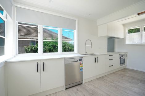 Photo of property in 18 Orontes Street, Shirley, Christchurch, 8013