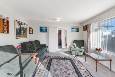 Photo of property in 50 Lyndhurst Crescent, Aranui, Christchurch, 8061