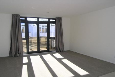 Photo of property in 31-41 Pirie Street, Mount Victoria, Wellington, 6011
