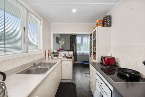 Photo of property in 82 Aotea Crescent, Tokoroa, 3420