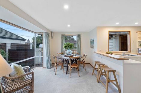 Photo of property in 2/35 Merrin Street, Avonhead, Christchurch, 8042