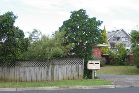 Photo of property in 3/40 Kowhai Road, Campbells Bay, Auckland, 0630