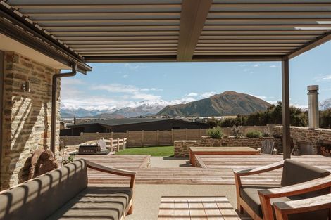 Photo of property in 9 Diamond Lane, Wanaka, 9305