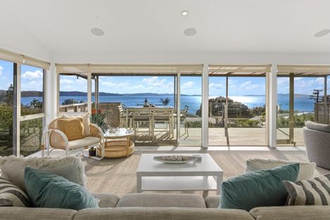 Photo of property in 4 Piccadilly Circus, Snells Beach, 0920