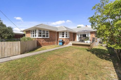 Photo of property in 46a Te Atatu Road, Te Atatu South, Auckland, 0610