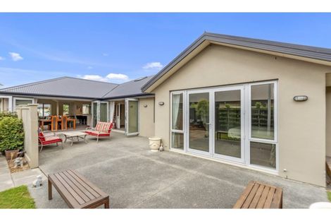 Photo of property in 7 Cairnbrae Drive, Prebbleton, 7604