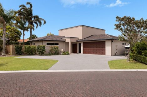 Photo of property in 2 Sissinghurst Court, Bethlehem, Tauranga, 3110