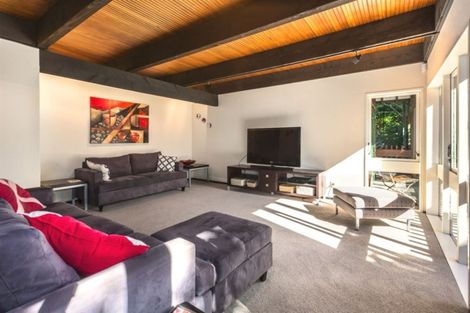 Photo of property in 105 Oriel Avenue, Tawa, Wellington, 5028