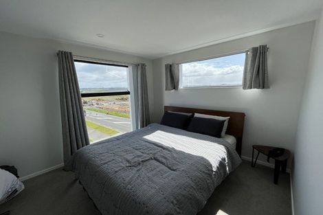 Photo of property in 2 Hinonga Loop, Silverdale, 0932