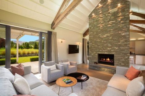 Photo of property in 3 Streamside Lane, Arrowtown, 9371