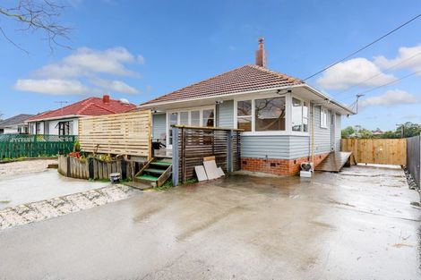 Photo of property in 8 Kiernan Place, Kelston, Auckland, 0602