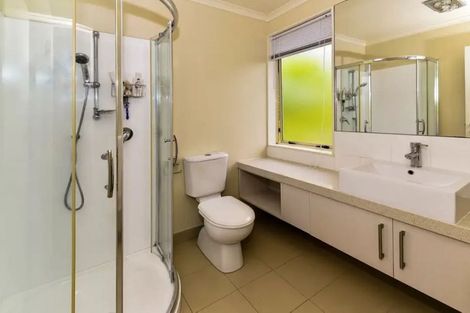 Photo of property in 65 Bruce Pulman Drive, Takanini, 2112