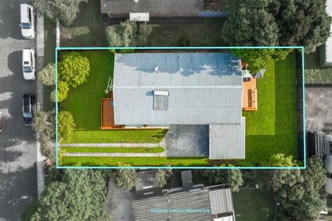 Photo of property in 8 Spence Road, Henderson, Auckland, 0612