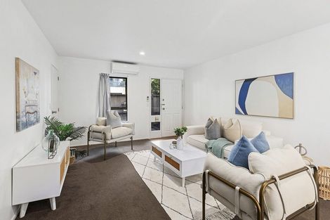 Photo of property in 2/2 Goring Street, Thorndon, Wellington, 6011