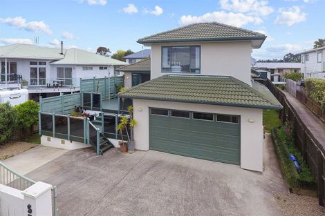 Photo of property in 7 Crispe Road, Clarks Beach, 2122