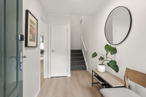 Photo of property in 3/16 Mahara Avenue, Birkenhead, Auckland, 0626