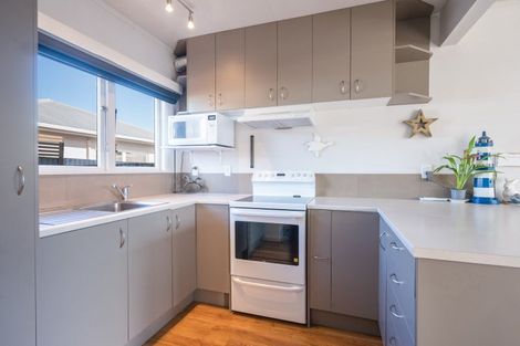 Photo of property in 7b Tennyson Crescent, Stoke, Nelson, 7011