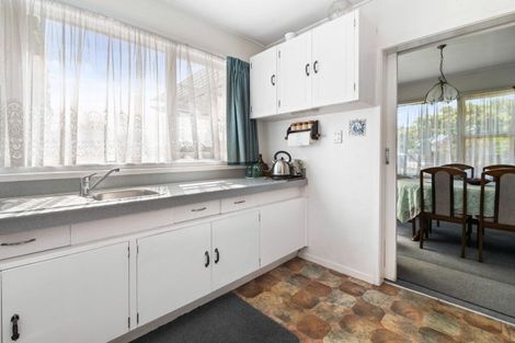 Photo of property in 2 Tawavale Street, Pukehangi, Rotorua, 3015