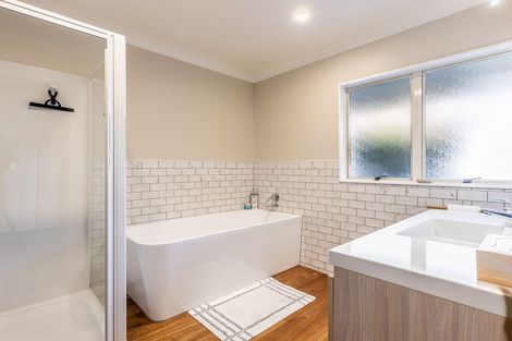 Photo of property in 113 Belvedere Avenue, Waikanae, 5036